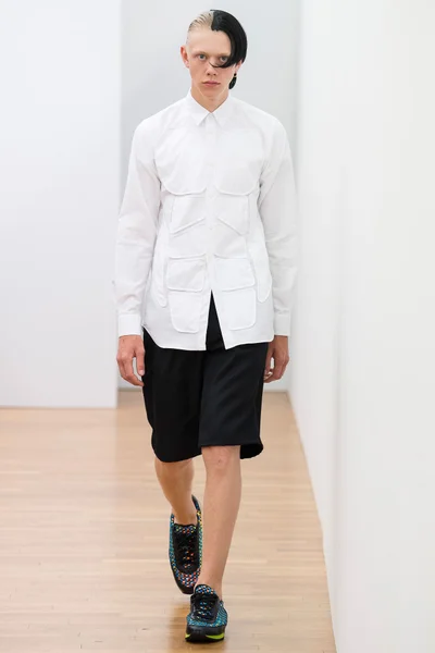 Look 36